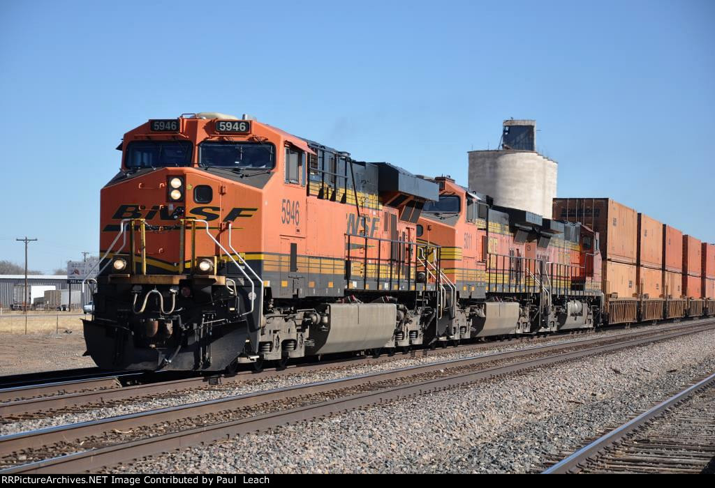 Intermodal rolls west